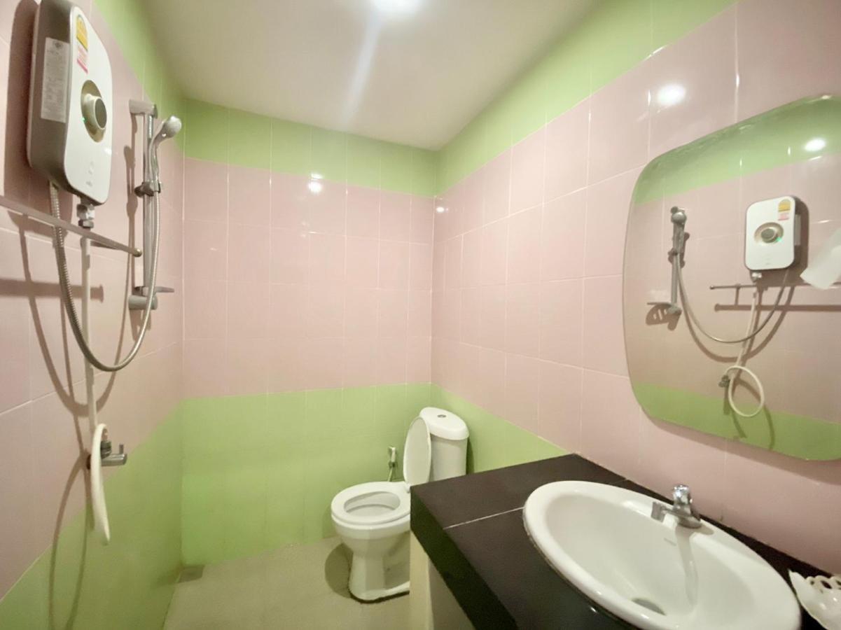 Sor Phattalung Hotel Phatthalung Esterno foto