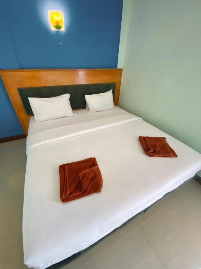 Sor Phattalung Hotel Phatthalung Esterno foto